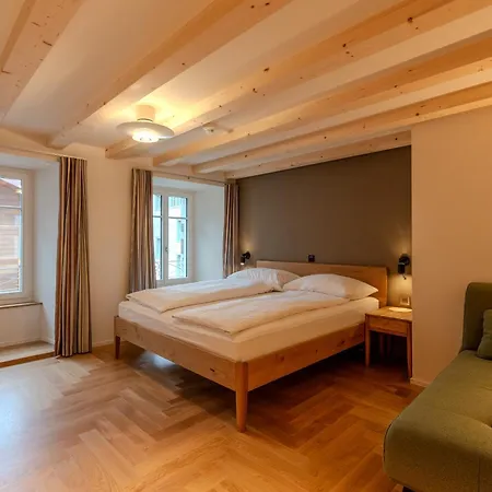 Auberge de jeunesse Alplodge *