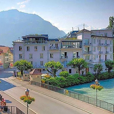 Alplodge Hostel
