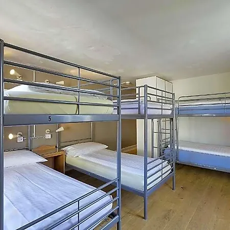 Alplodge Hostel *