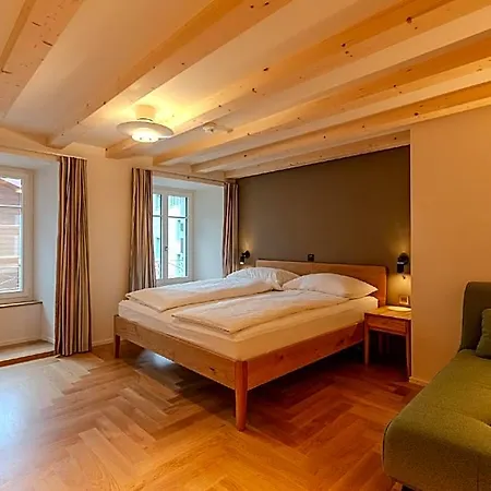 Hostel Alplodge Ιντερλάκεν