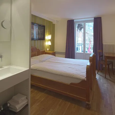 Albergue Alplodge *